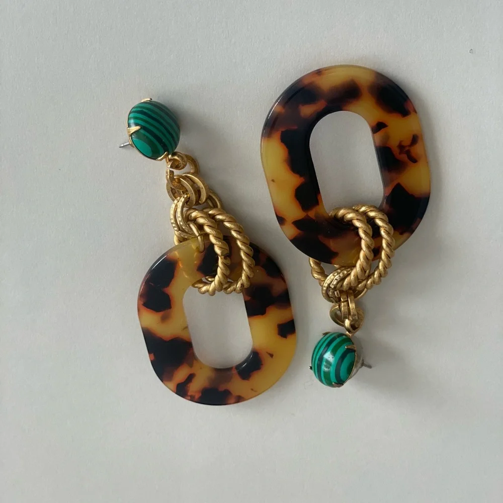 Brown and Green Tortoiseshell Hoop Earrings - Picture 4 of 5